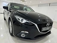 Mazda Mazda 3 1.5 SP 2015 Sunroof Push Start Black